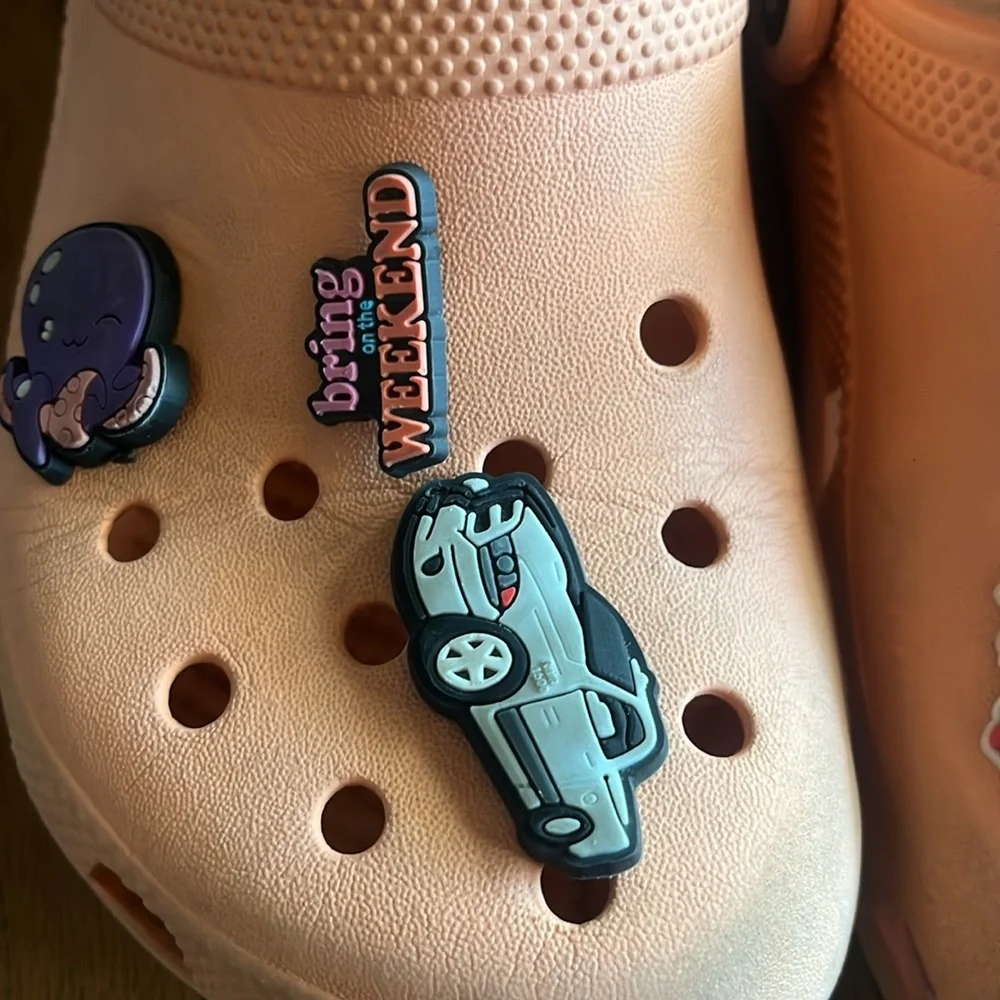 Crocs size 1